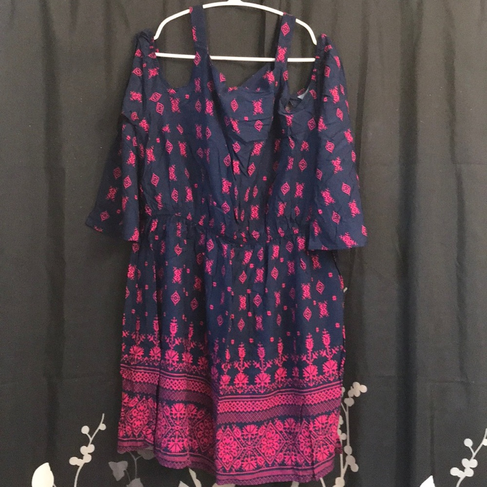 BRAND NEW... Dress
